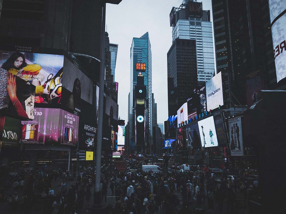 city crowd of people in street metropolis