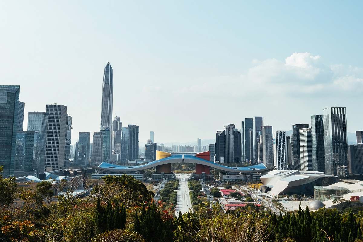 city landscape photo of a city skyline town