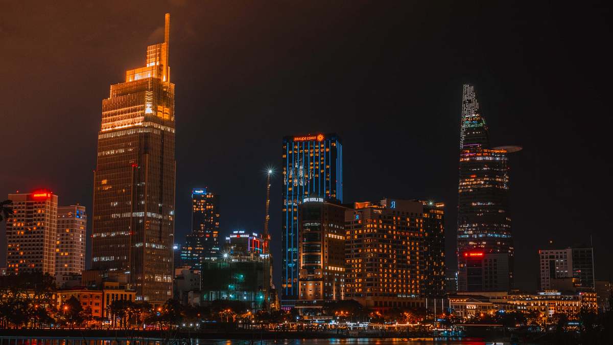 city panoramic photography of city during nighttime town