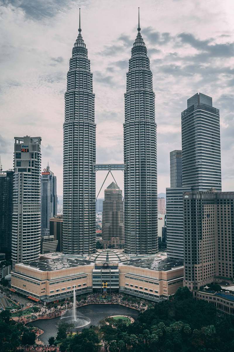 city Petronas Twin Towers, Kuala Lumpur, Malaysia during daytime high rise