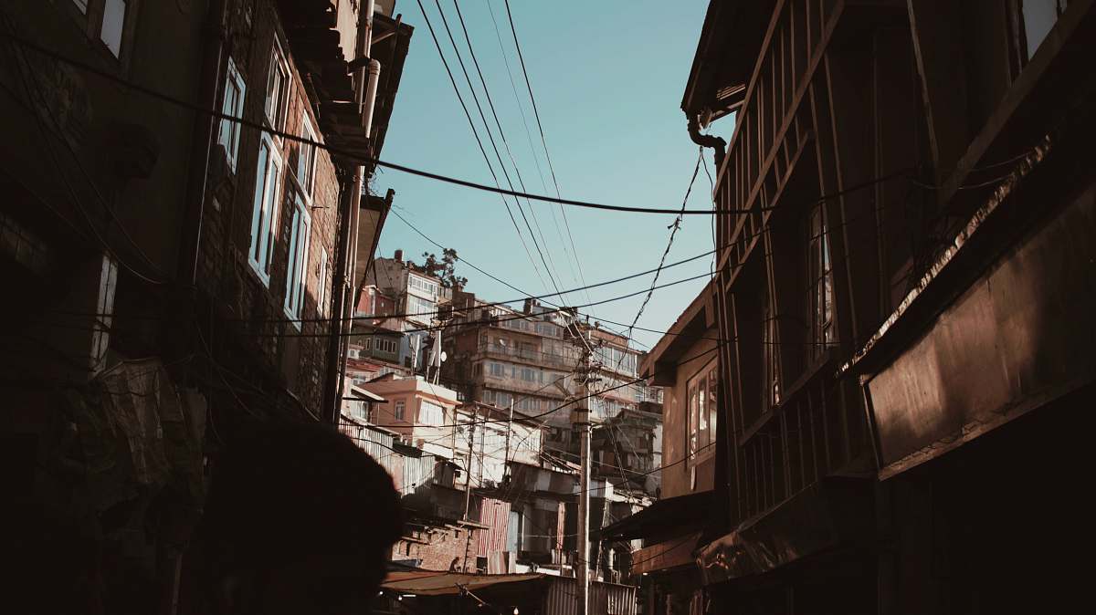 city power lines on builgdings town