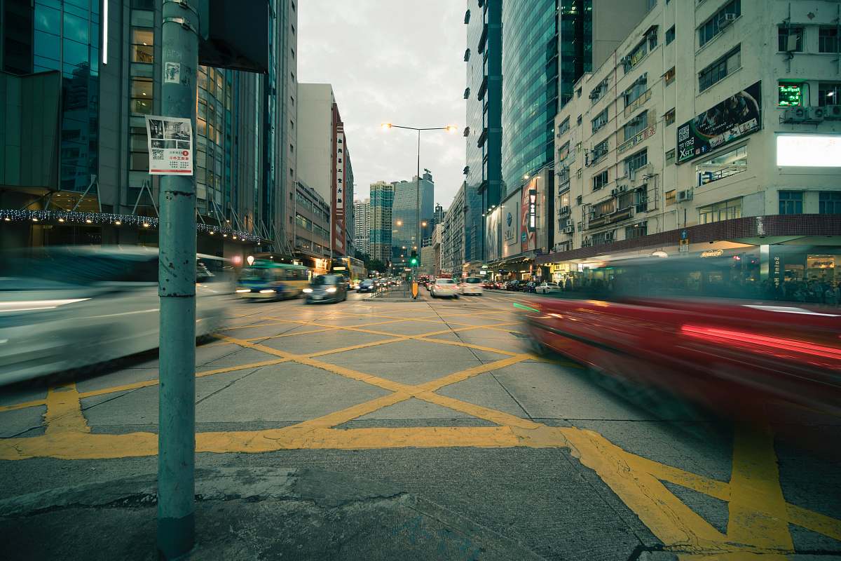 city time-lapse photography of city during daytime town