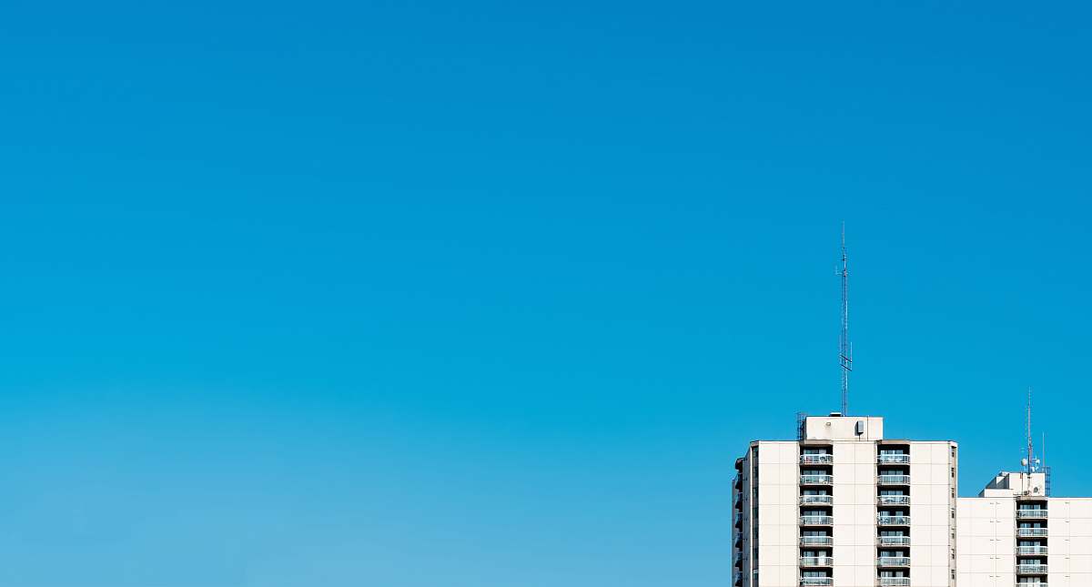 city white concrete building urban