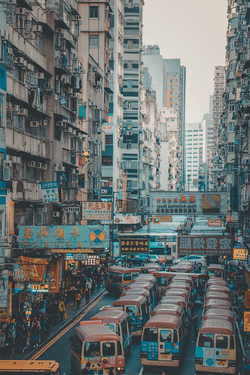 city yellow transit bus metropolis