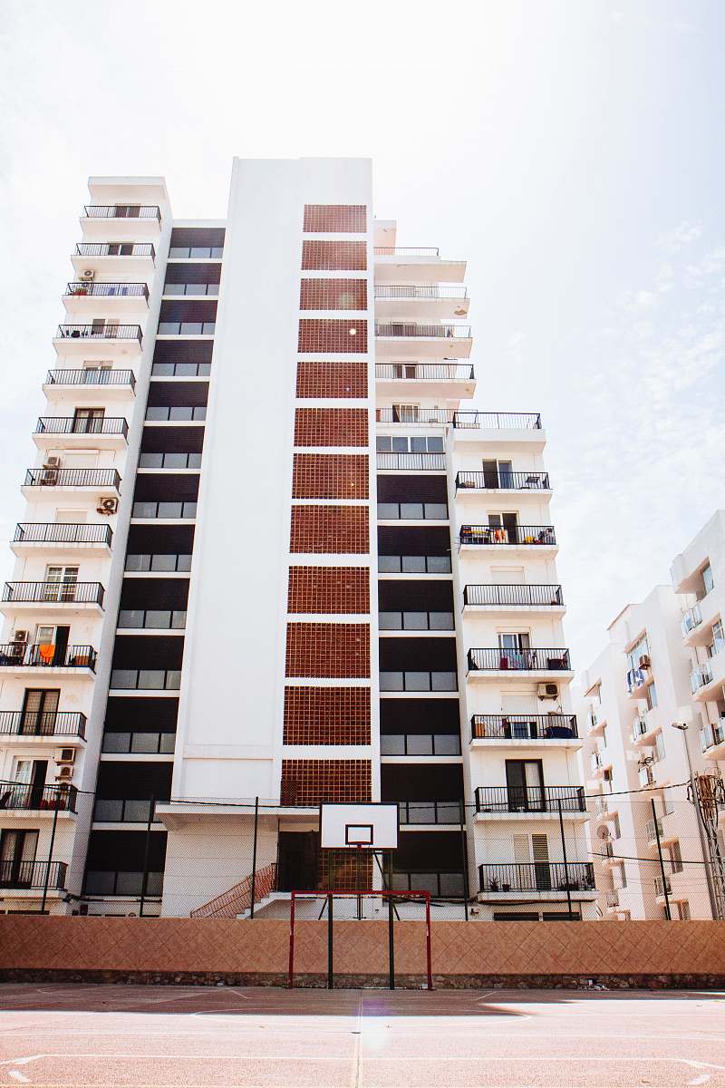 building architectural photography of high rise building high rise