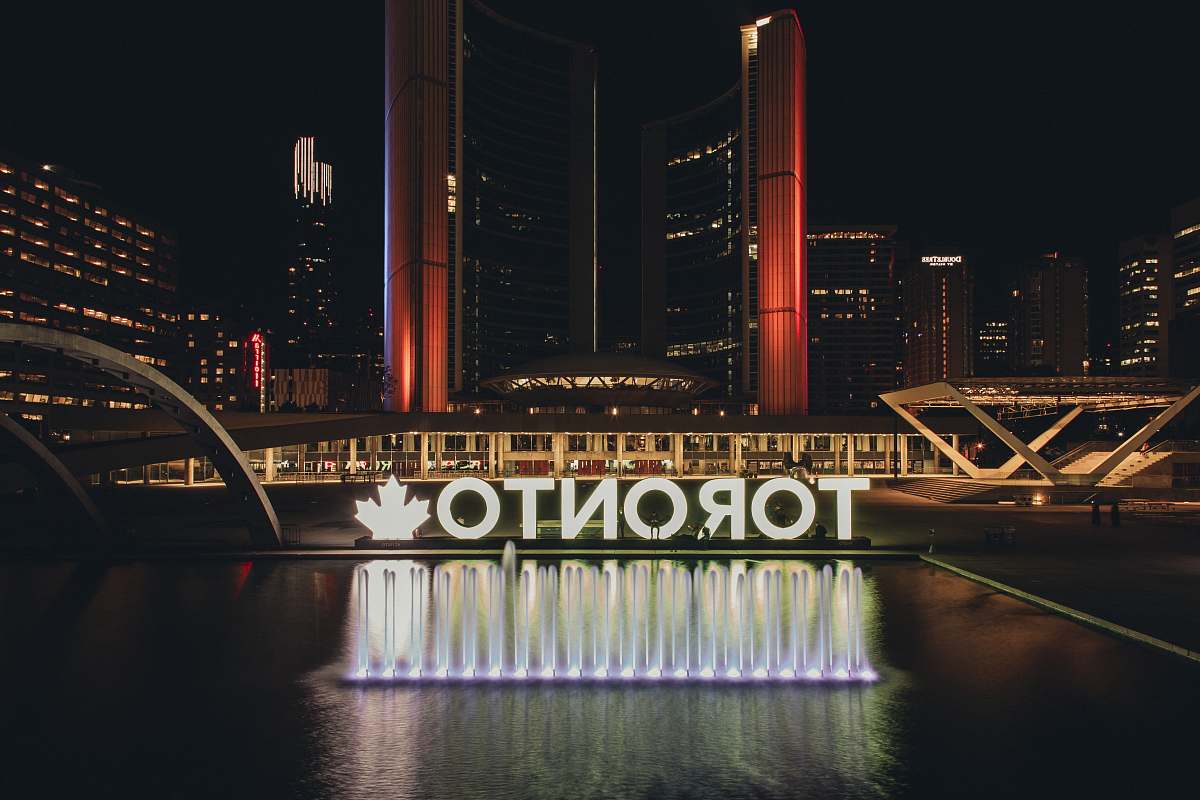 building architectural photography of Toronto city hall town