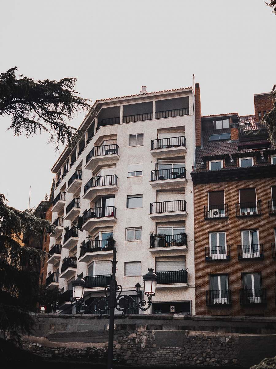 building beige concrete building high rise