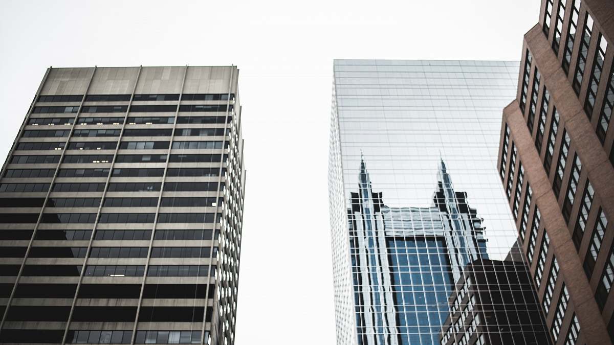 skyscraper high-rise buildings photo during daytime architecture