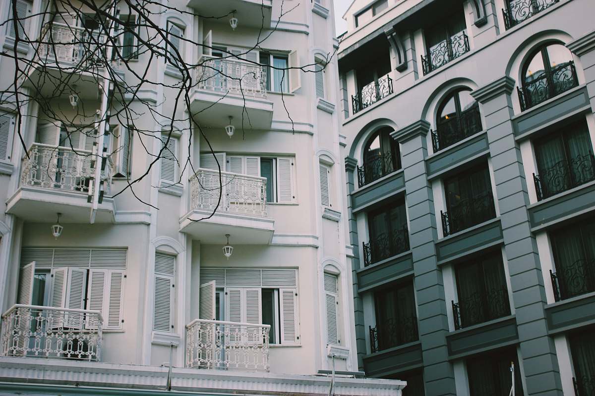 building white and black buildings high rise