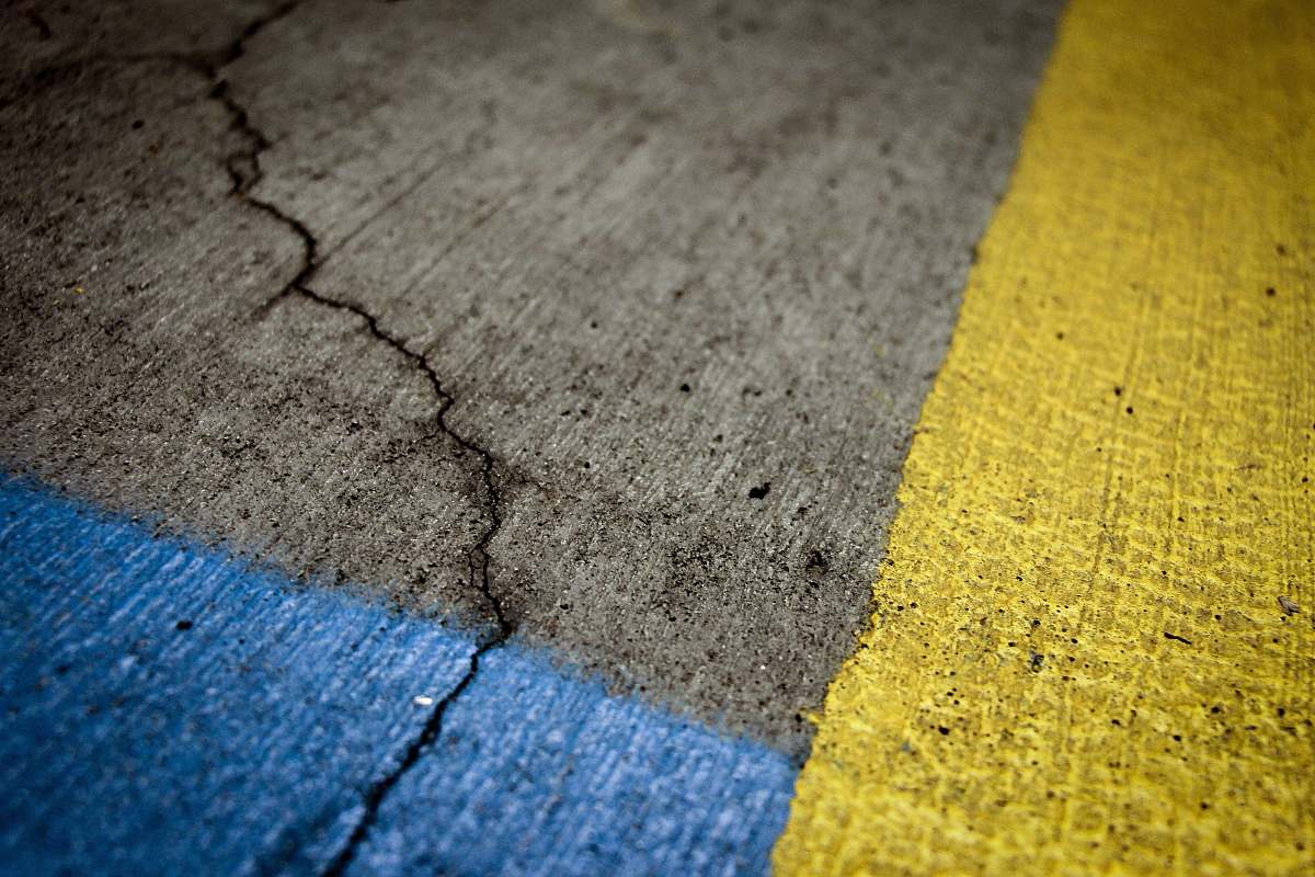 sidewalk grey and yellow concrete pavement path