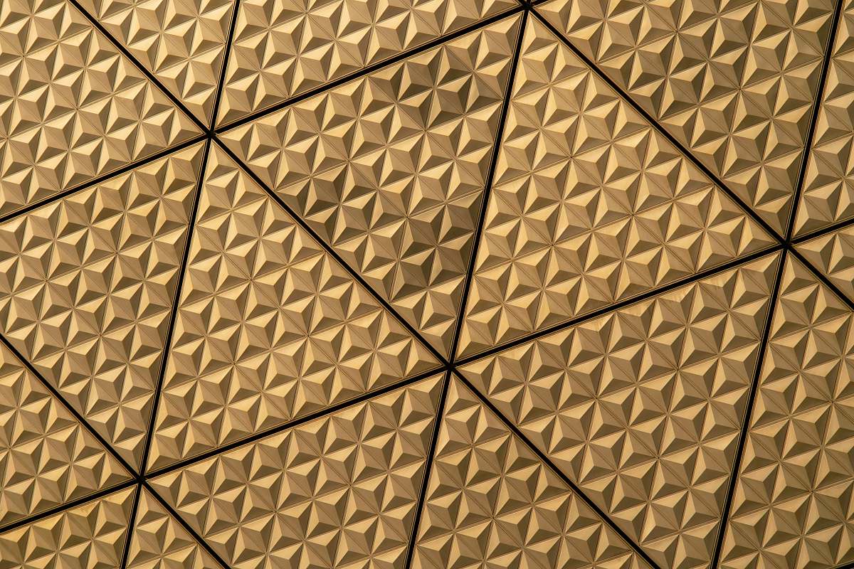 gold  tokyo big sight
