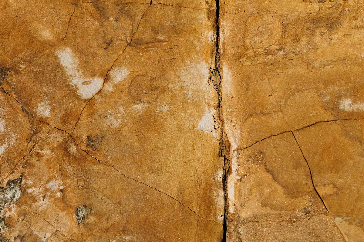 brown brown cracked wall wood