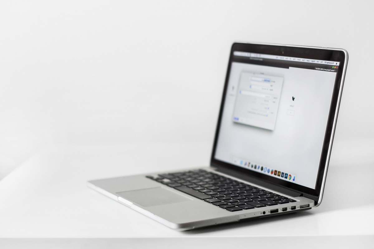 laptop MacBook Pro computer