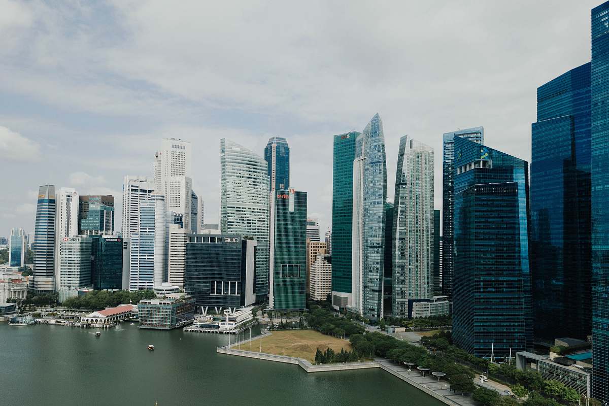 city city scape during daytime town
