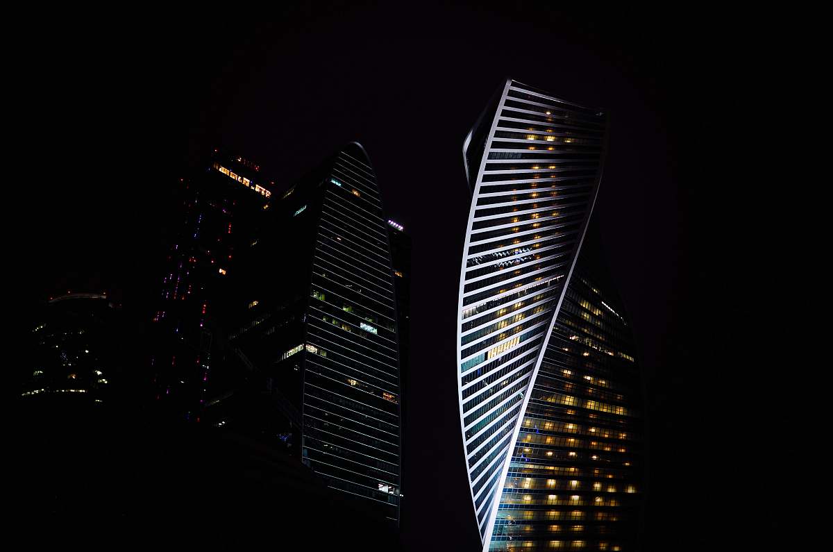 architecture photo of high-rise building urban