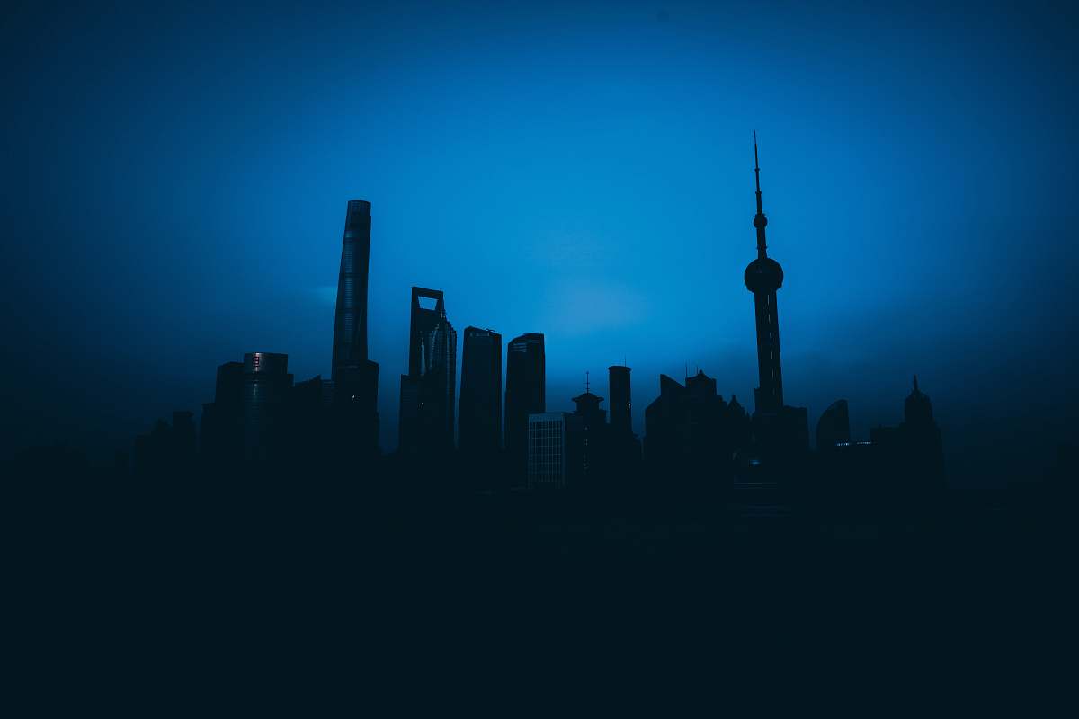 architecture silhouette photography of city skyline dome