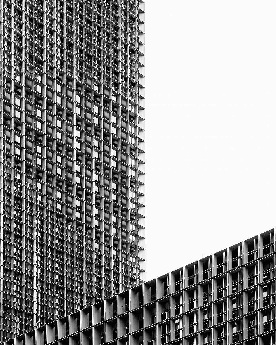 building gray concrete building during daytime black-and-white