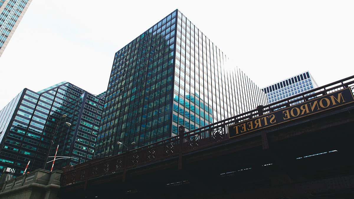 building Monroe Street during daytime office building
