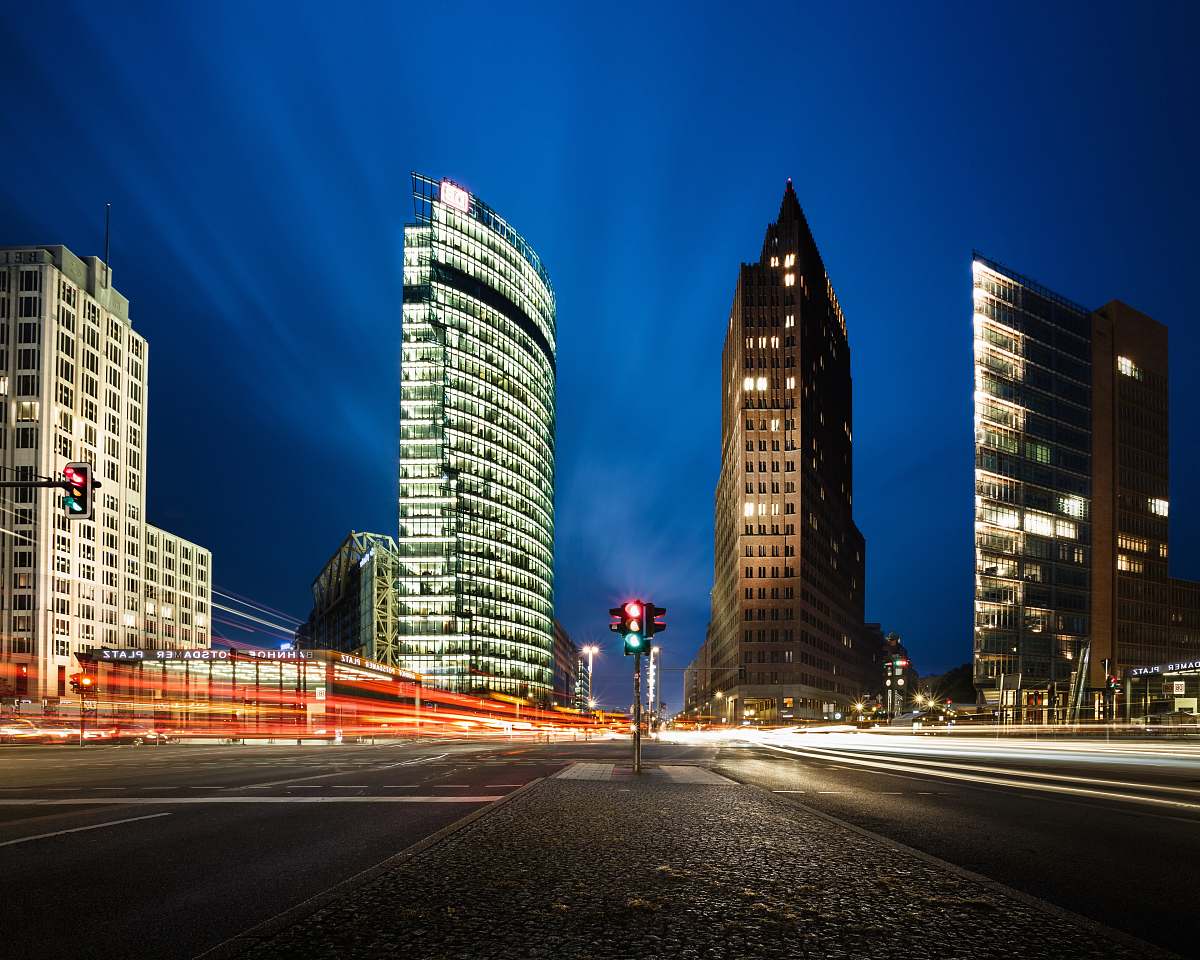 building timelapse of city scale urban