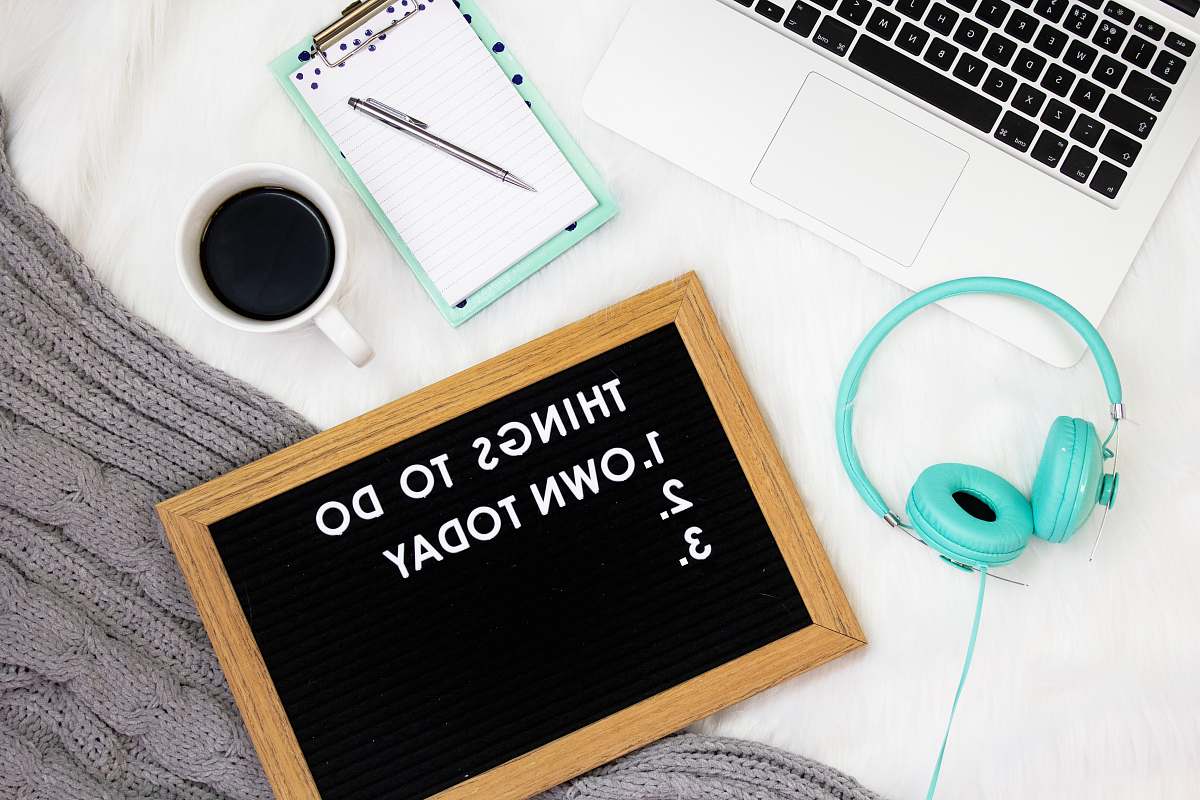 keyboard This to do 1. Own today printed frame beside teal headset hardware