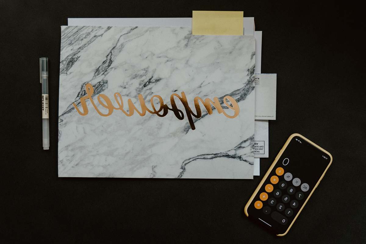 calculator Empower wall decor accountant
