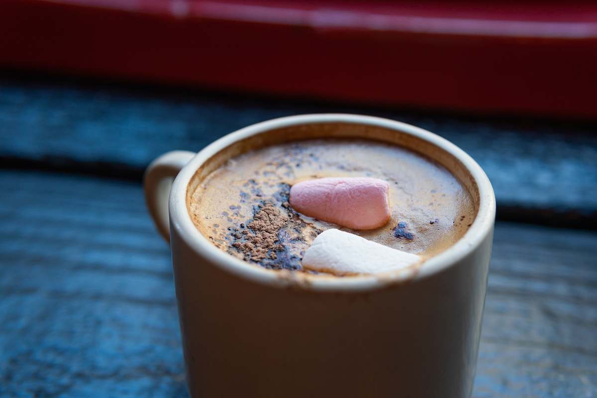 chocolate white ceramic mug with coffee mug cup