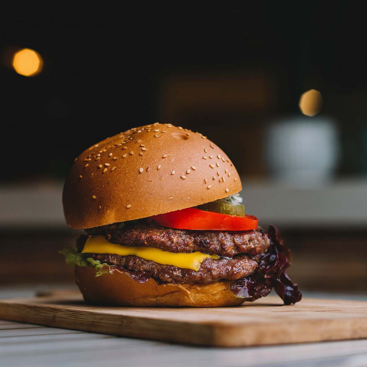 food double-patty cheeseburger bread