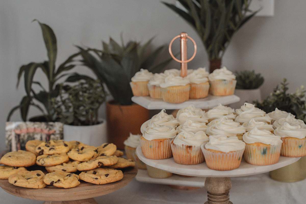 cream cupcake on footed tidbit creme
