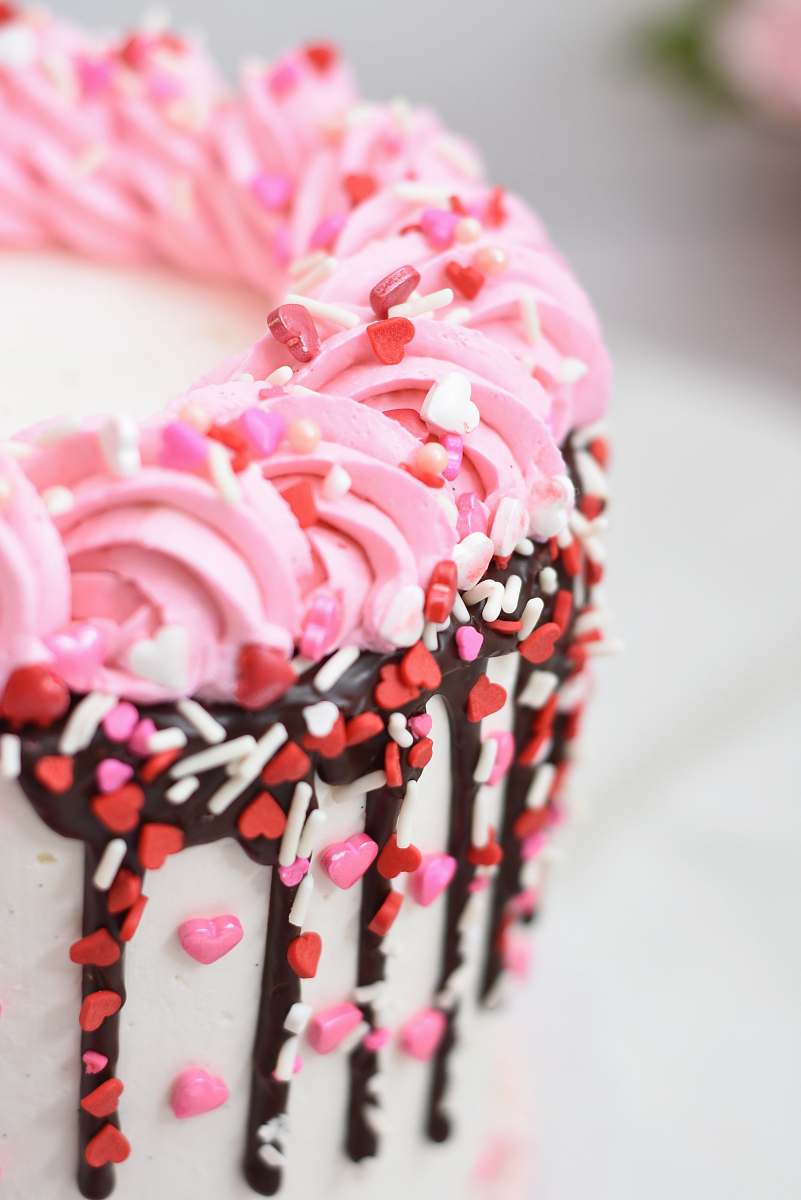 food pink icy cake cream