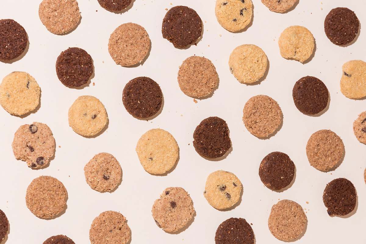 cookie  biscuit