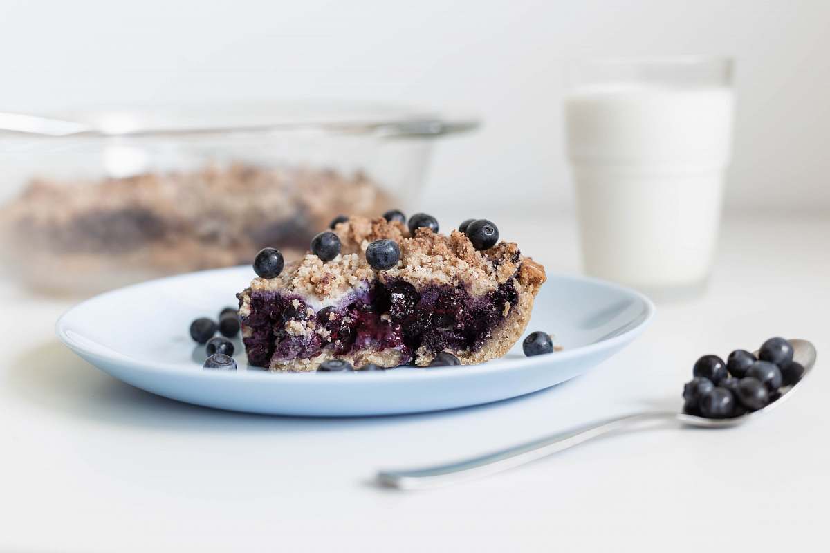 fruit blueberry cake blueberry