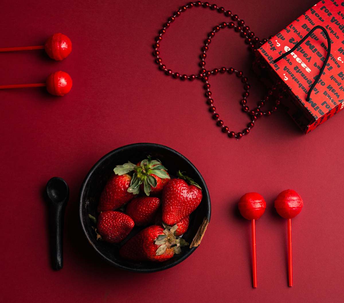 fruit bowl of strawberries on table strawberry