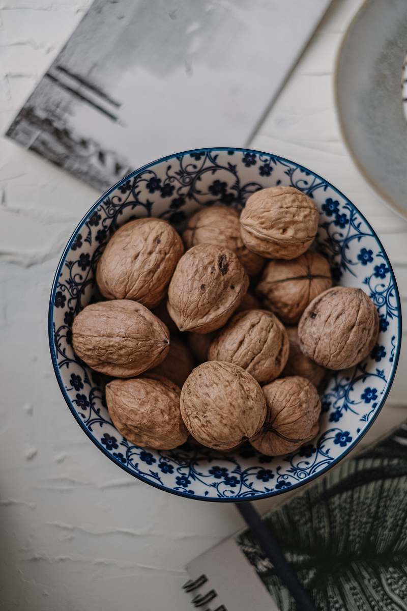 walnut bowl of walnuts nut