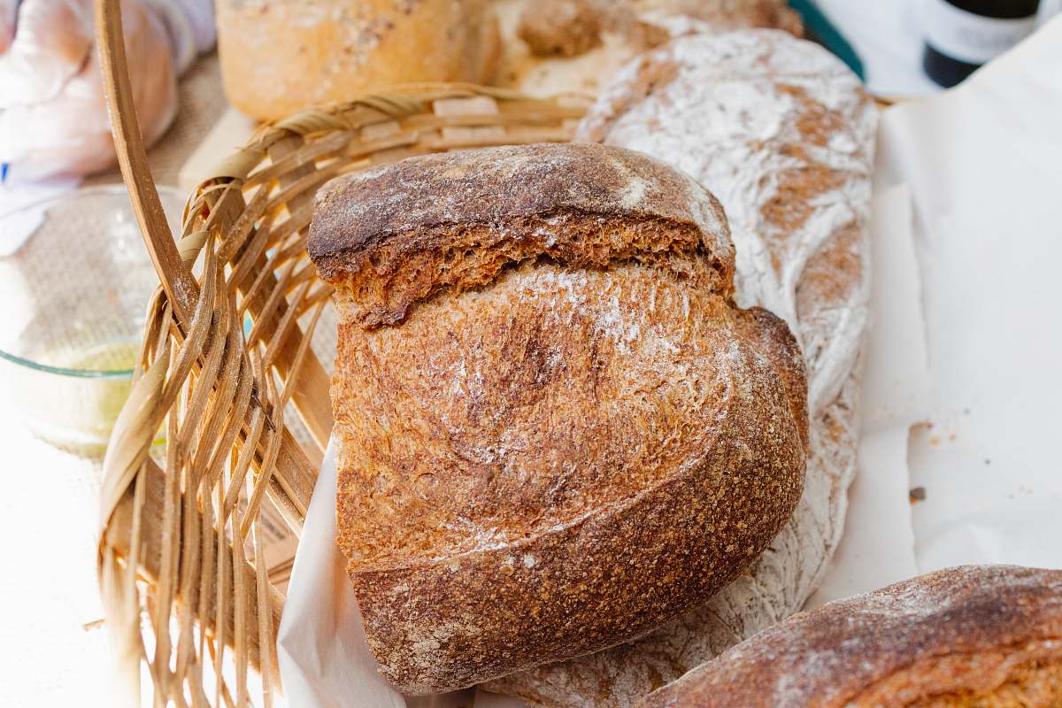 bread bread on basket bun