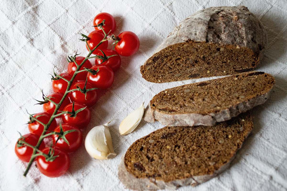 plant bunch of cherries bread