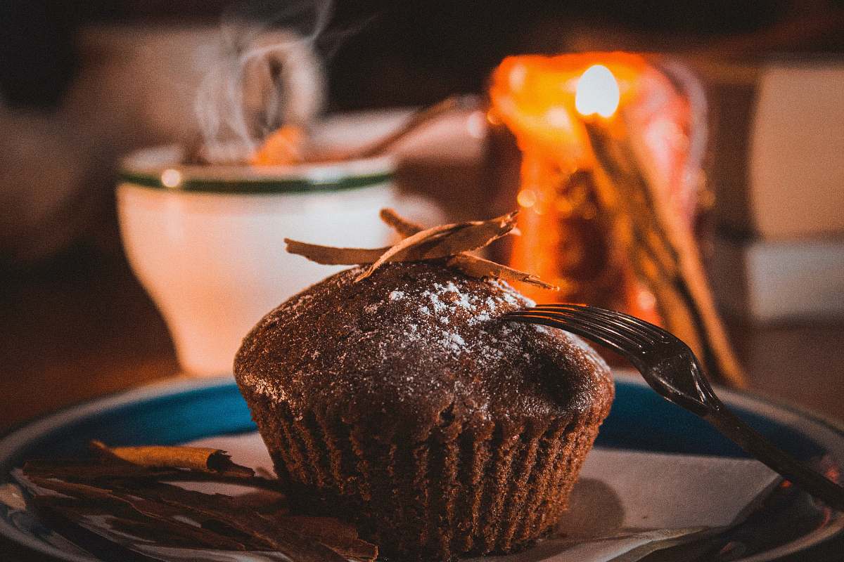 cupcake chocolate cupcake on plate cake