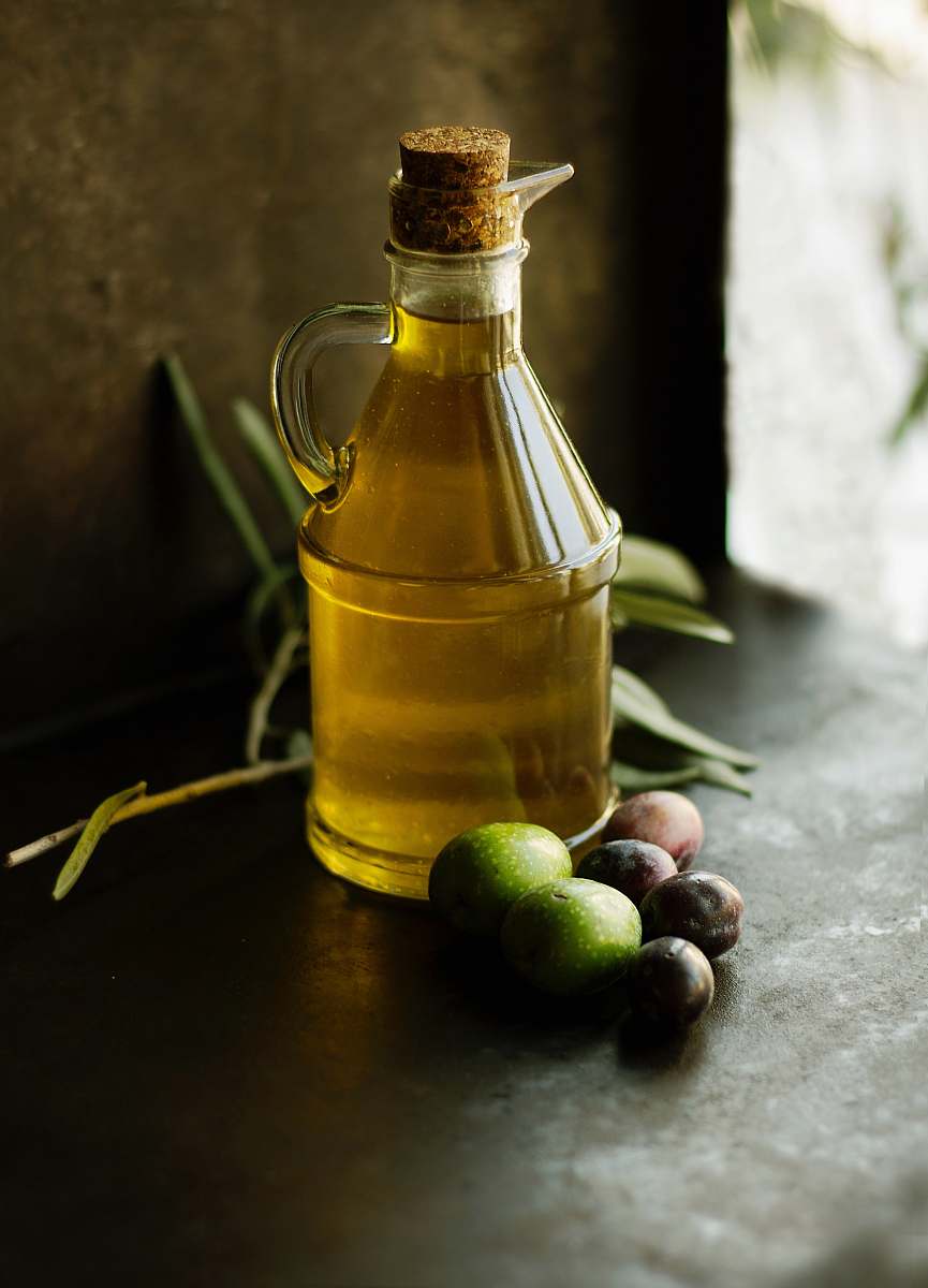 oil clear glass cruet bottle olive