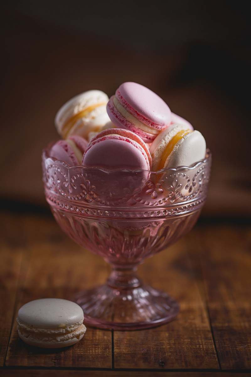 confectionery French maccarons sweets
