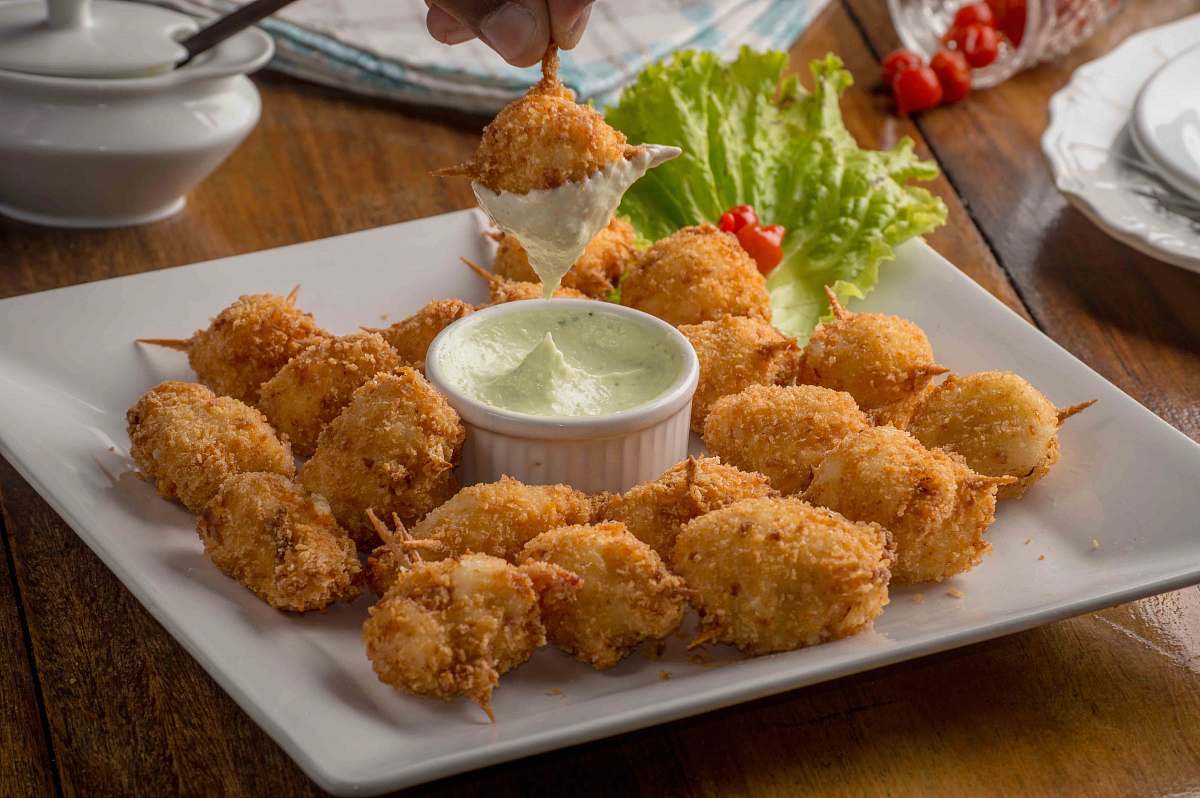 nuggets fried food fried chicken