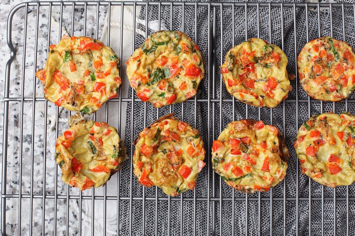 nashville grilled patties with tomato toppings egg