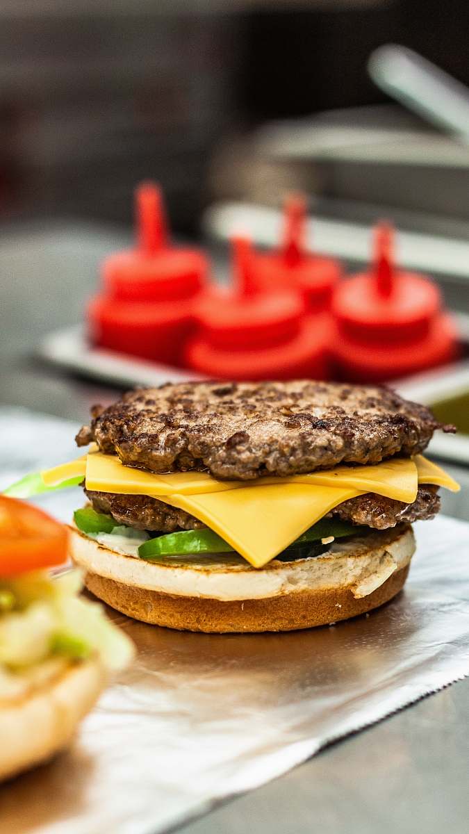 burger hamburger with cheese 