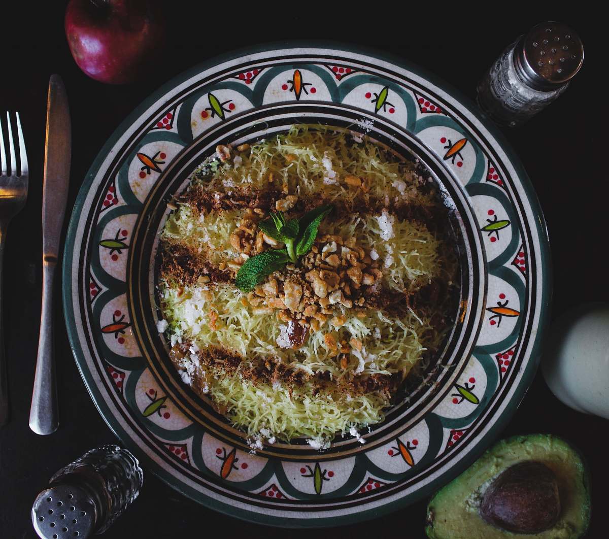 dish noodle recipe in plate meal