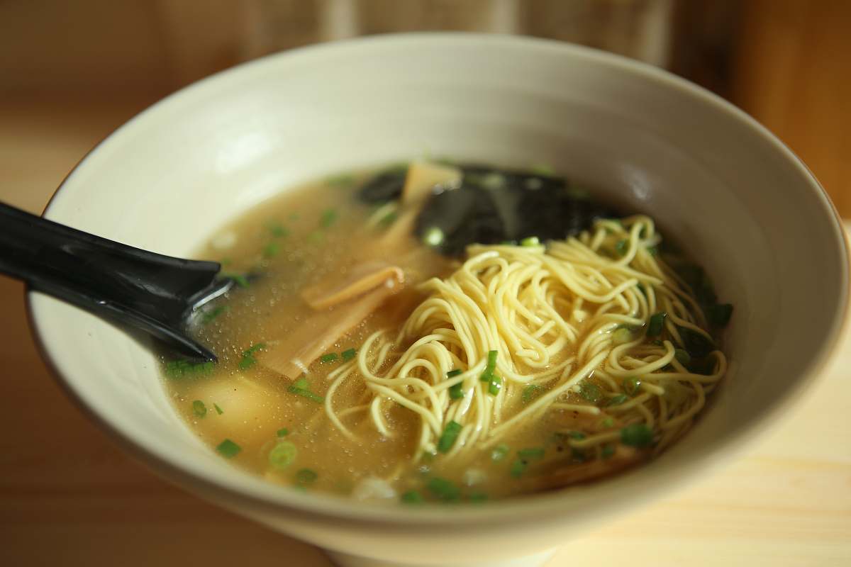dish noodle serve on white bowl bowl