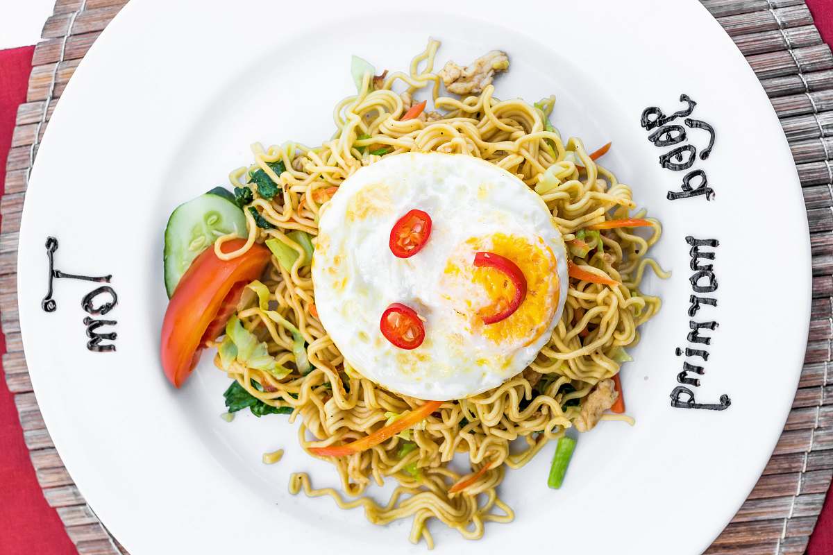 egg noodles and egg noodle