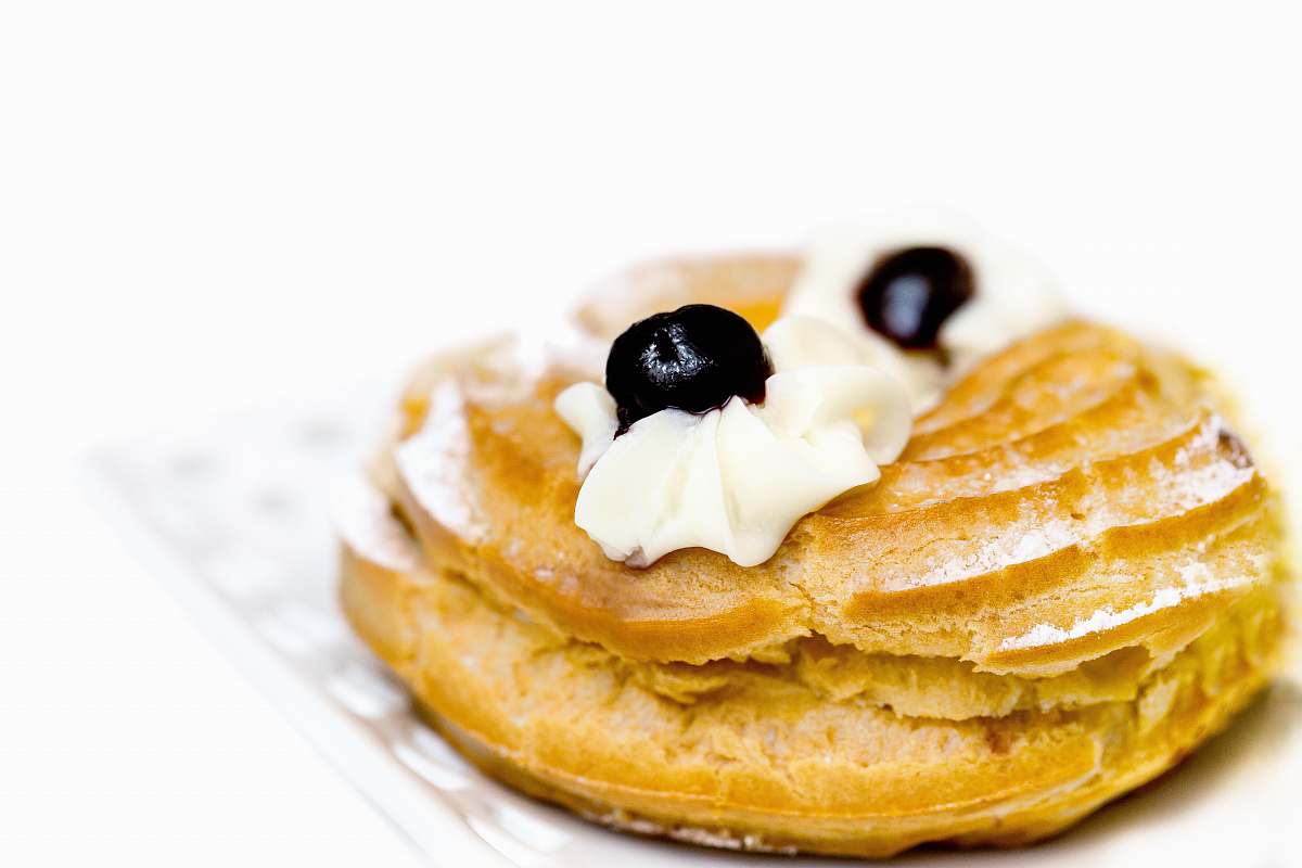 bread round cookie pancake