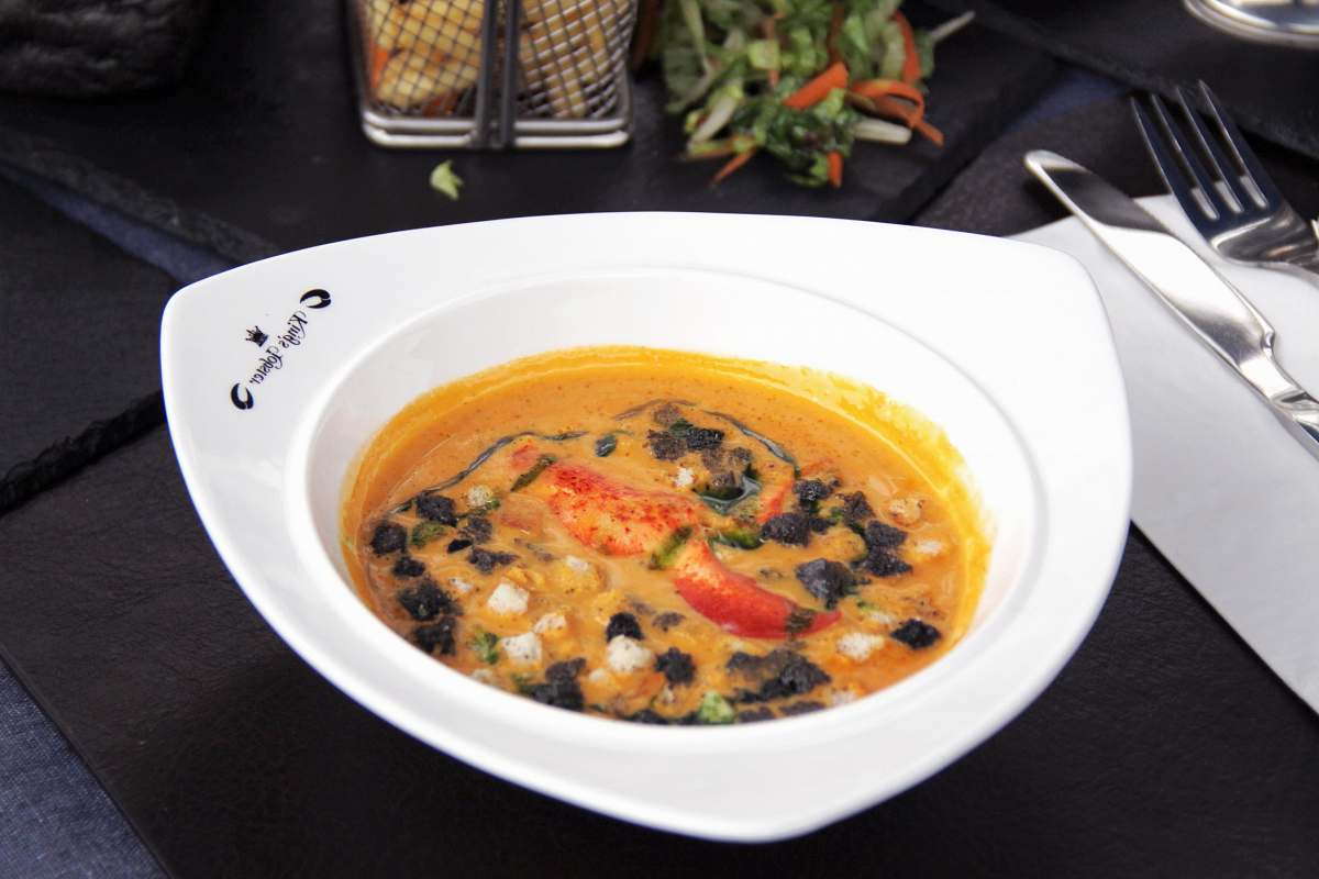 bowl soup in white ceramic bowl dish