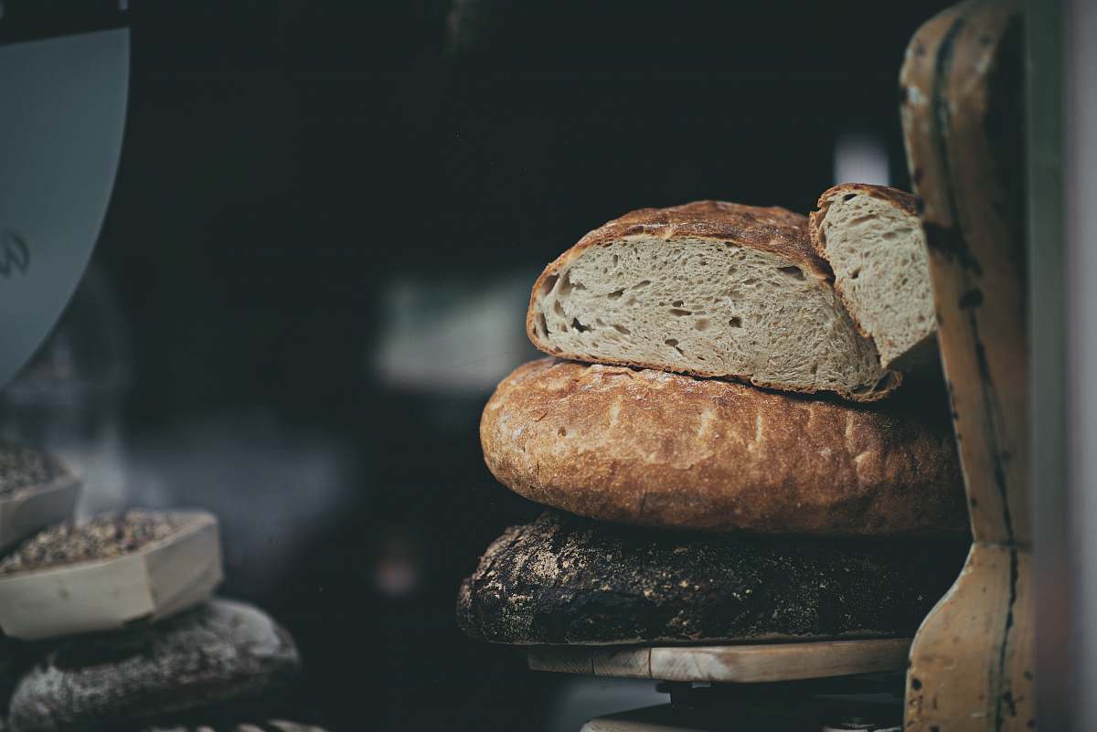 bread stack of breads bun