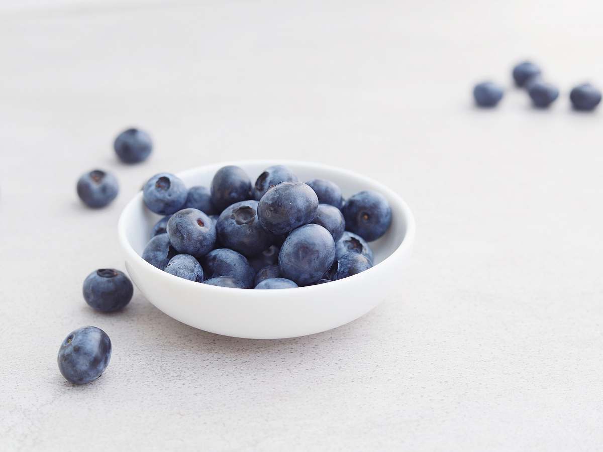food blueberries on bowl blueberry