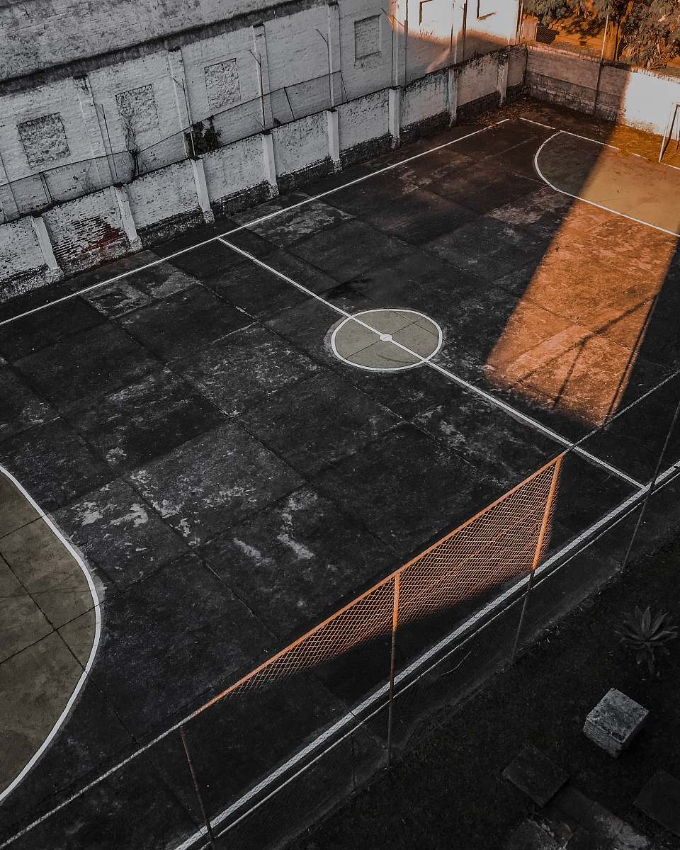 tarmac bird's eye view of basketball court r. três de outubro