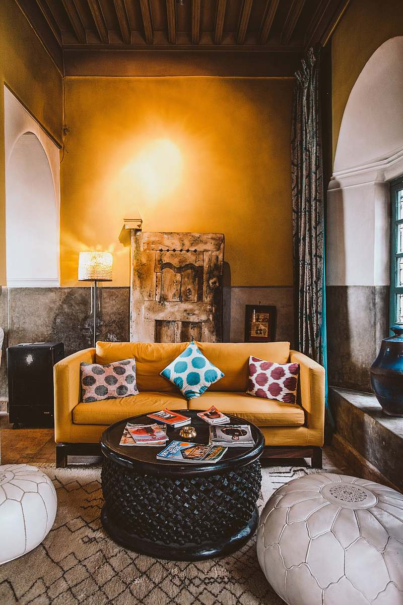 room empty sofa indoors